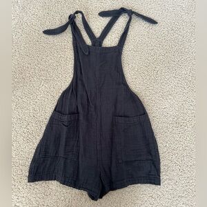 charcoal grey romper from aerie!!